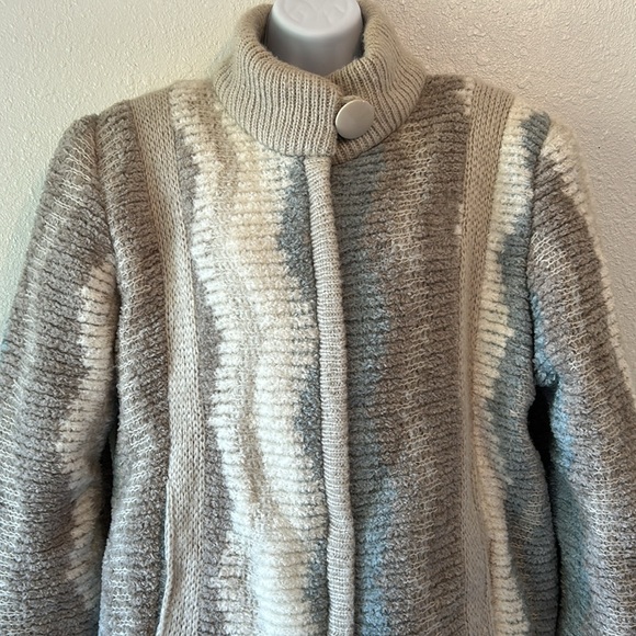 80s Vintage Aurora International by Abbmoor Heavy Knit jacket - Picture 3 of 16